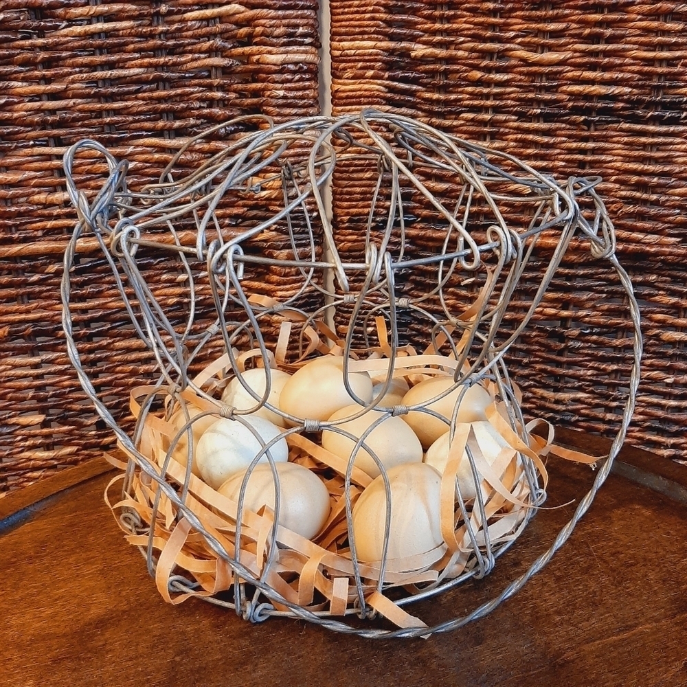 Vintage Eggs Basket Collapsible Metal Decorative Farmcore Easter Spring Decor